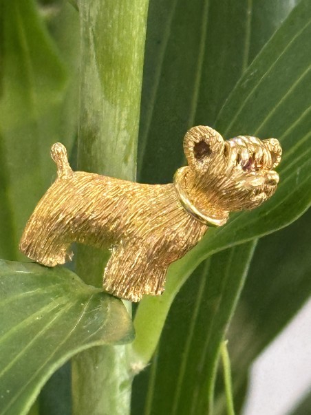 broche chien 