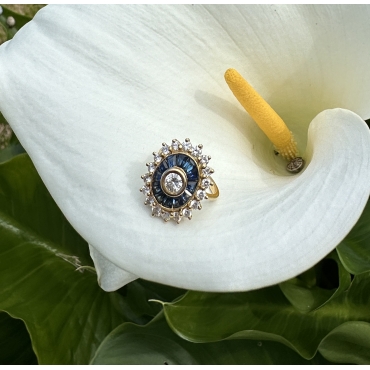Art Deco diamond and Sapphire ring